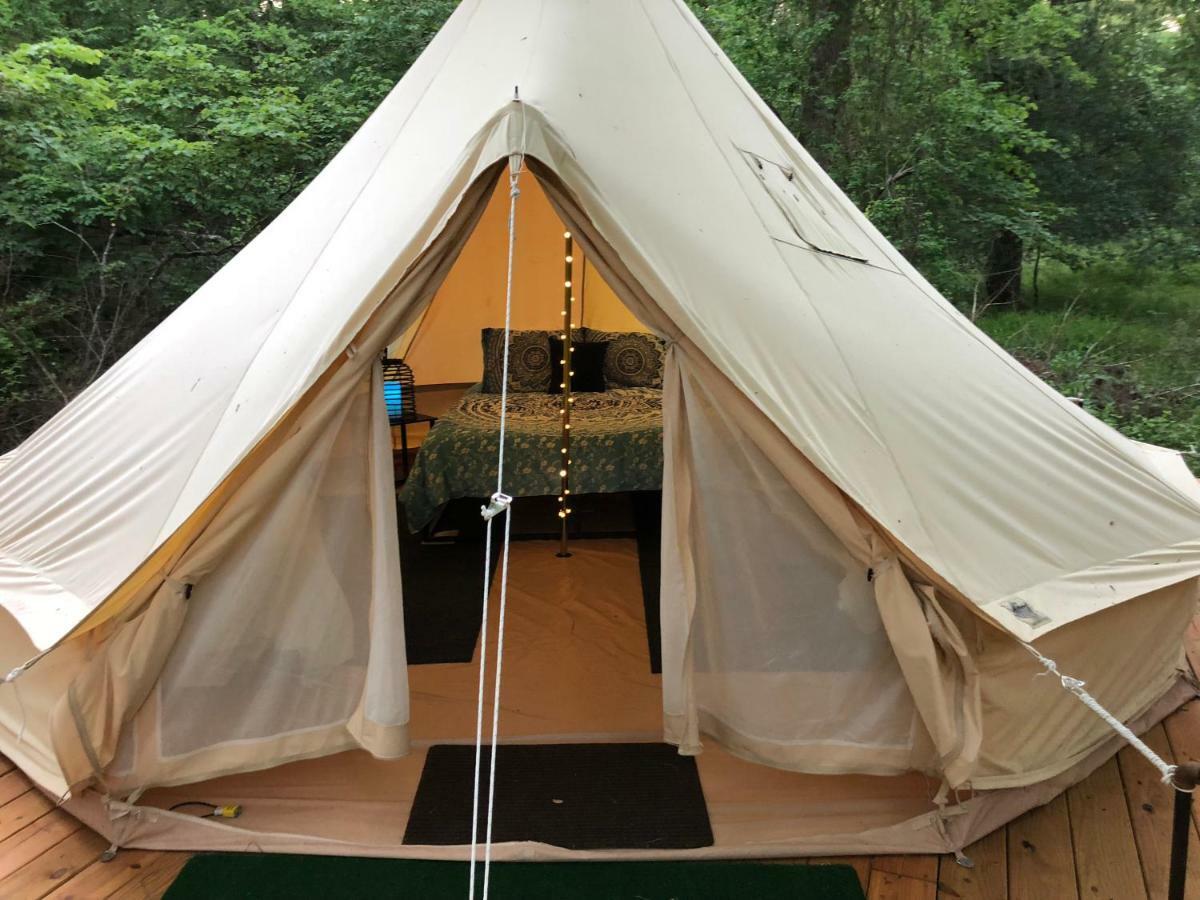 Отель Glampin' In Style-Брокен-Боу Экстерьер фото