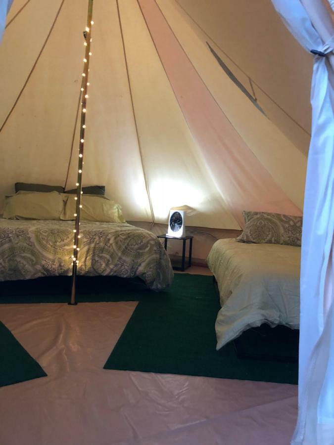 Отель Glampin' In Style-Брокен-Боу Экстерьер фото